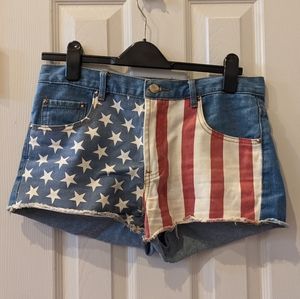 Forever 21 American Flag Jean Shorts Size 28